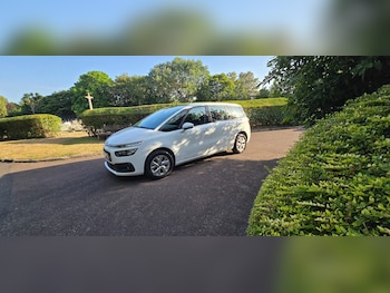 Used Citroen C4 Grand Picasso 2018 for sale - 77284108: Photo