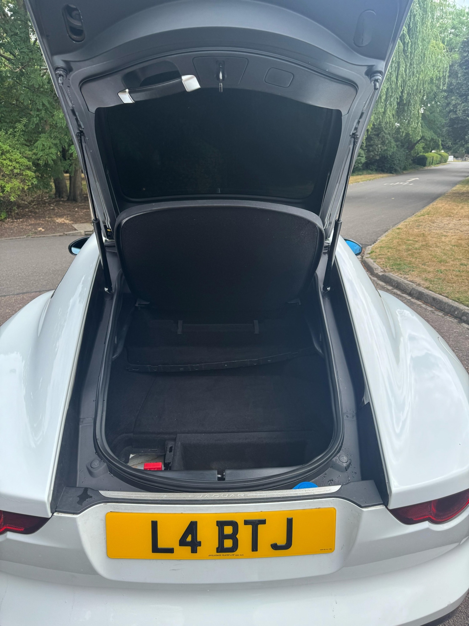 Used Jaguar F-Type 2015 for sale - 77198078: Photo 41