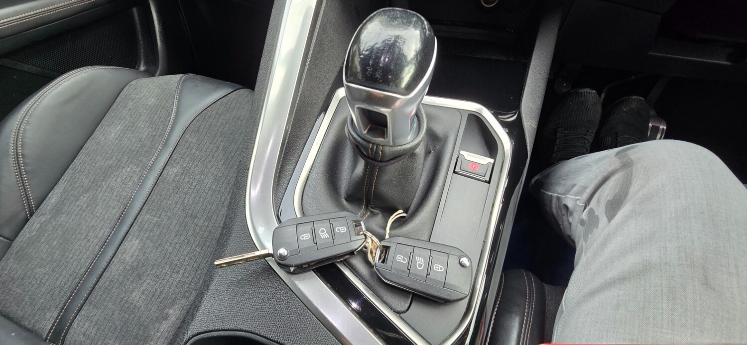 Used Peugeot 3008 2018 for sale - 77173377: Photo 42