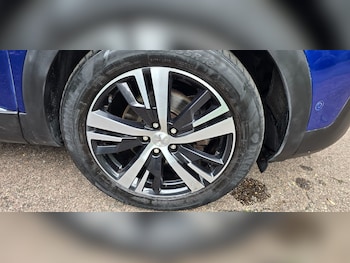 Used Peugeot 3008 2018 for sale - 77173377: Photo