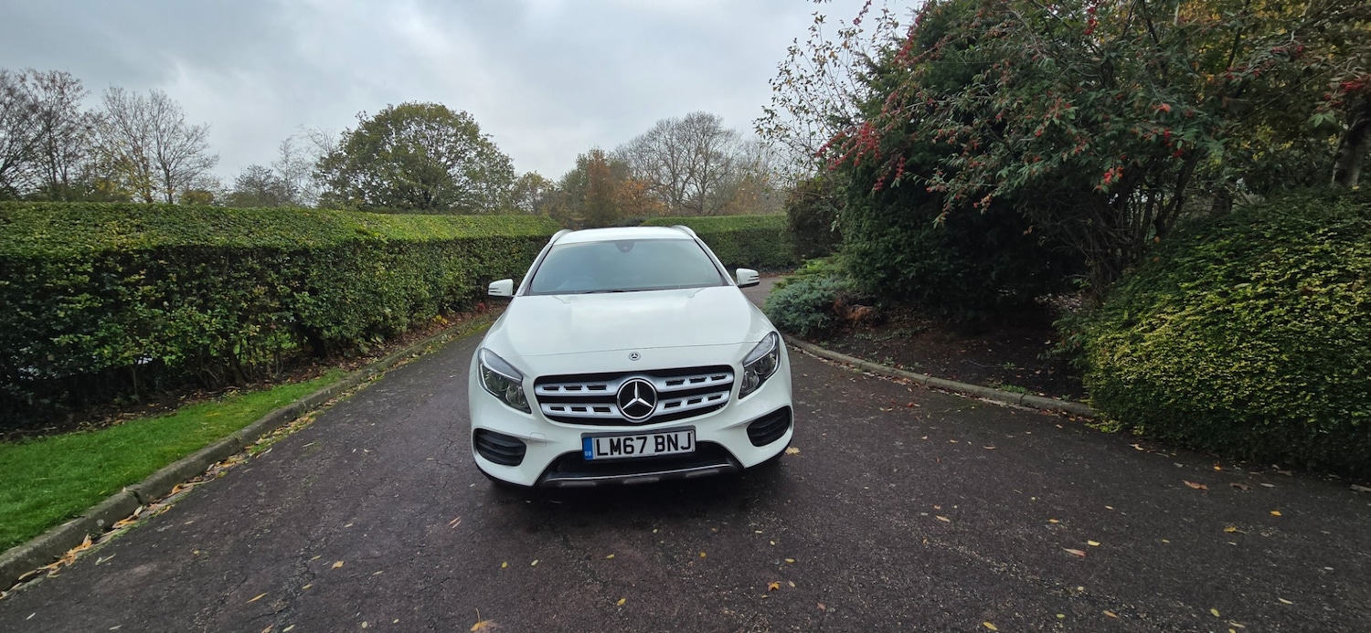 Used Mercedes-Benz GLA 2017 for sale - 77168385: Photo 2