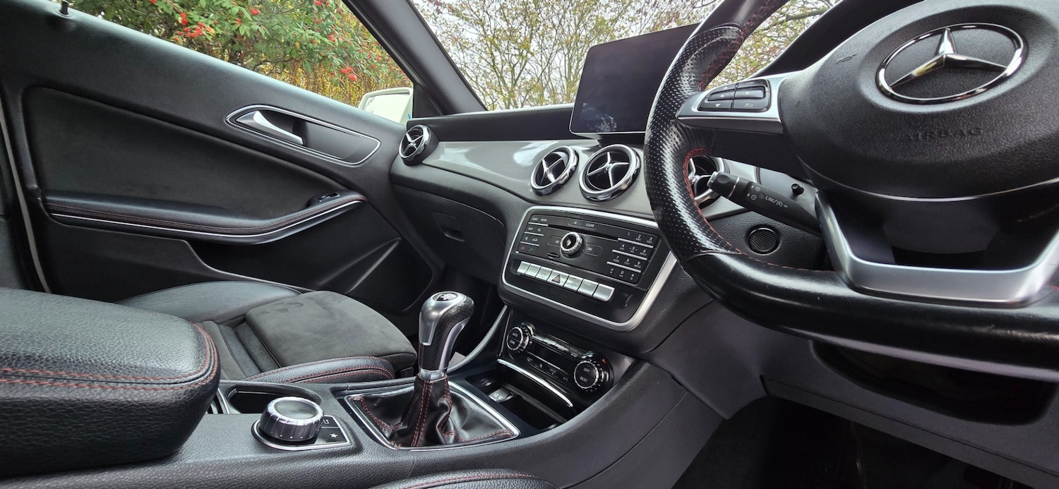 Used Mercedes-Benz GLA 2017 for sale - 77168385: Photo 32