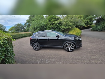 Used Nissan Qashqai 2017 for sale - 78862365: Photo
