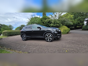 Used Nissan Qashqai 2017 for sale - 78862365: Photo