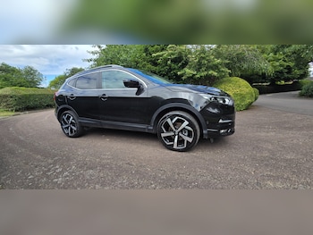 Used Nissan Qashqai 2017 for sale - 78862365: Photo