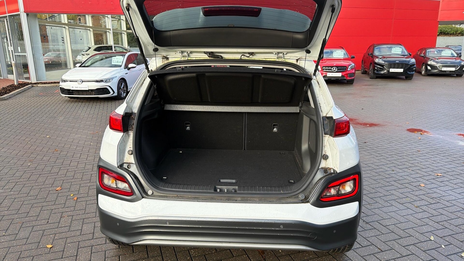 Used Hyundai KONA 2020 for sale - 76408515: Photo 8