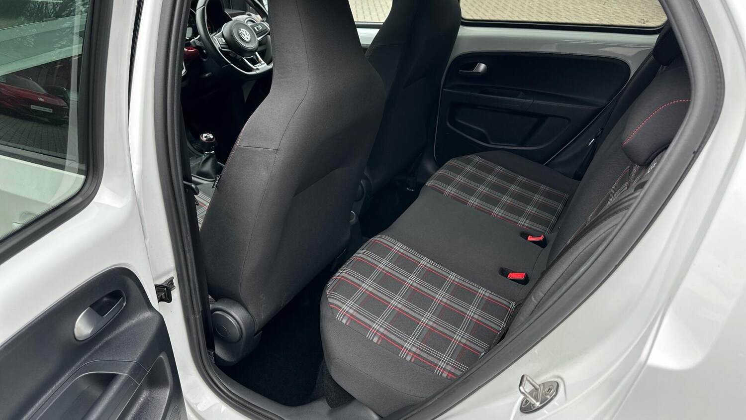 Used Volkswagen up! 2018 for sale - 77672869: Photo 11