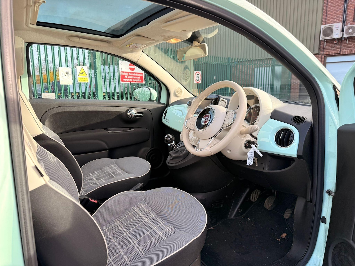 Used Fiat 500 2018 for sale - 76998929: Photo 14