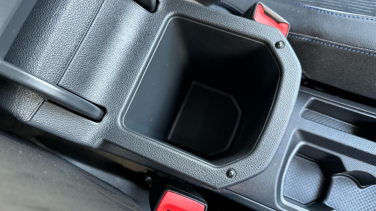 Used Volkswagen T-Roc 2022 for sale - 77672866: Photo 32