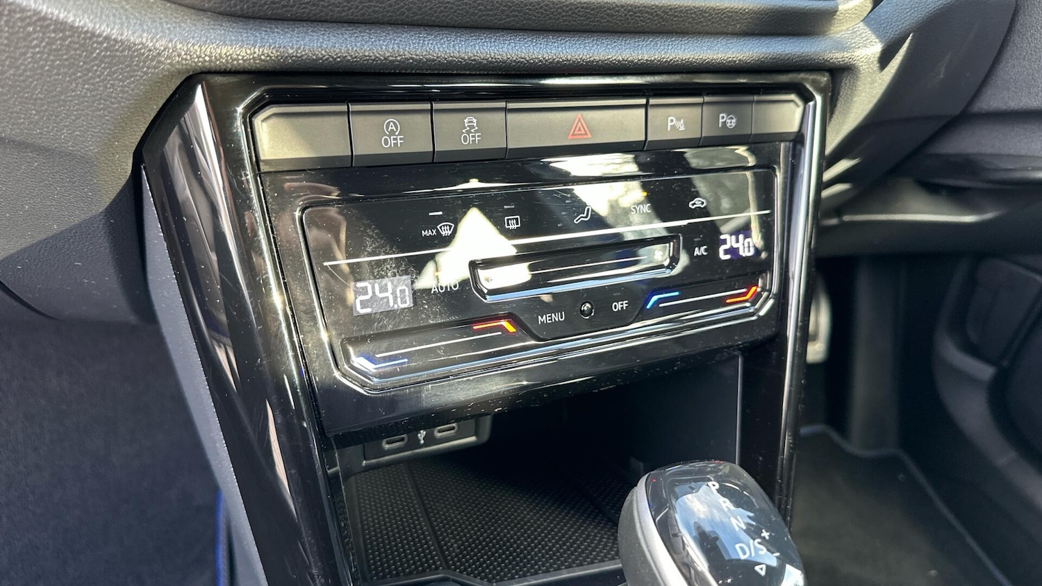 Used Volkswagen T-Roc 2022 for sale - 77672866: Photo 43