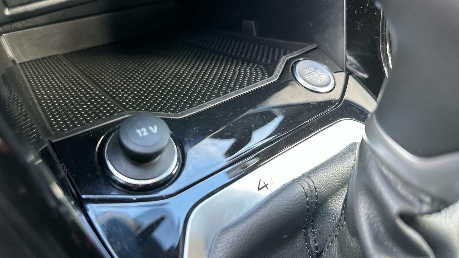 Used Volkswagen T-Roc 2022 for sale - 77672866: Photo 44