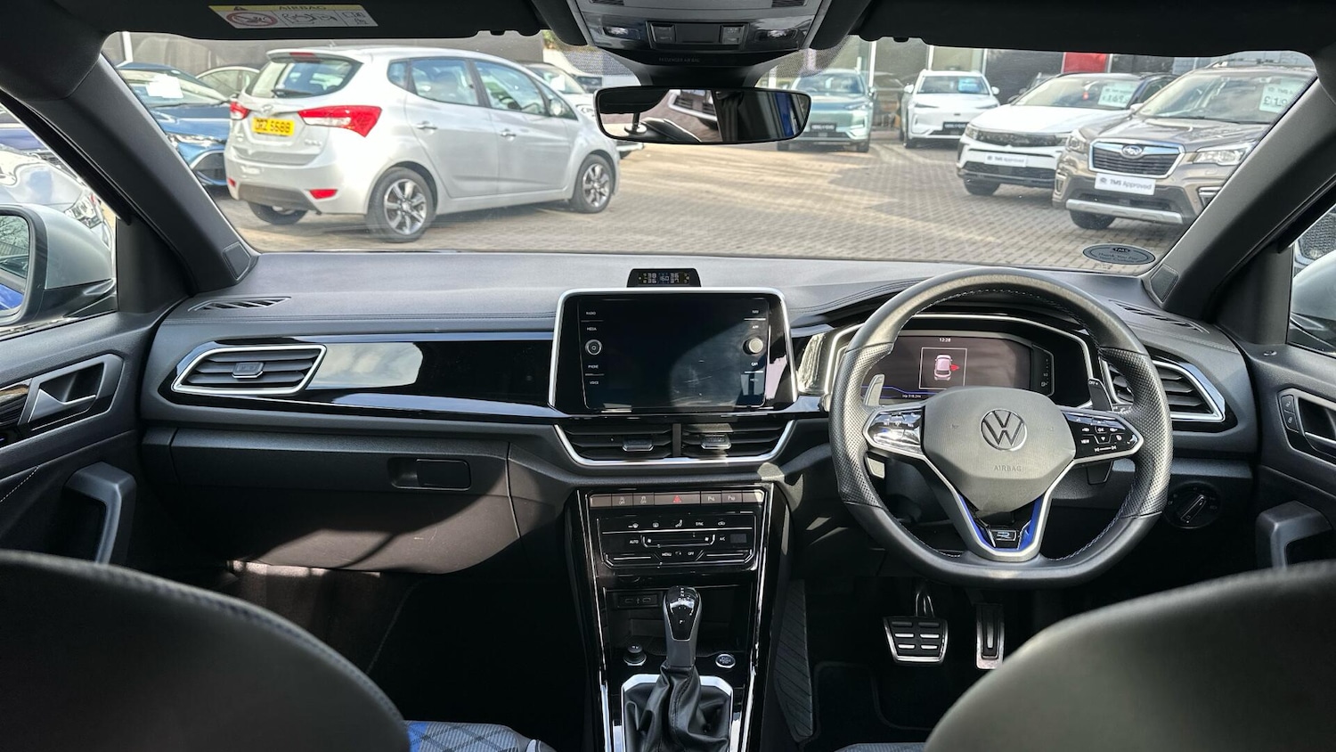 Used Volkswagen T-Roc 2022 for sale - 77672866: Photo 6