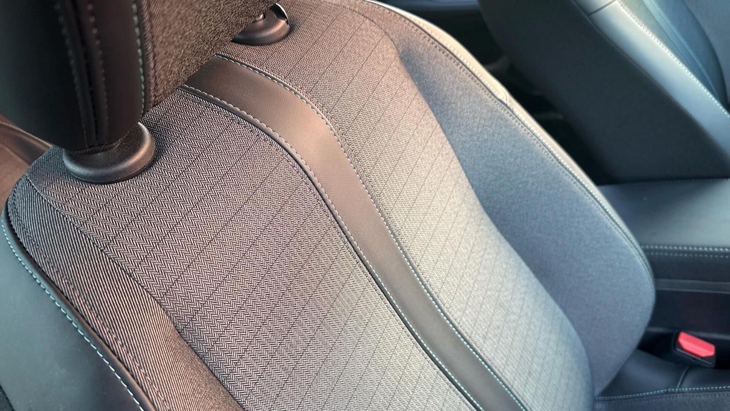 Used Peugeot 208 2023 for sale - 76408630: Photo 16