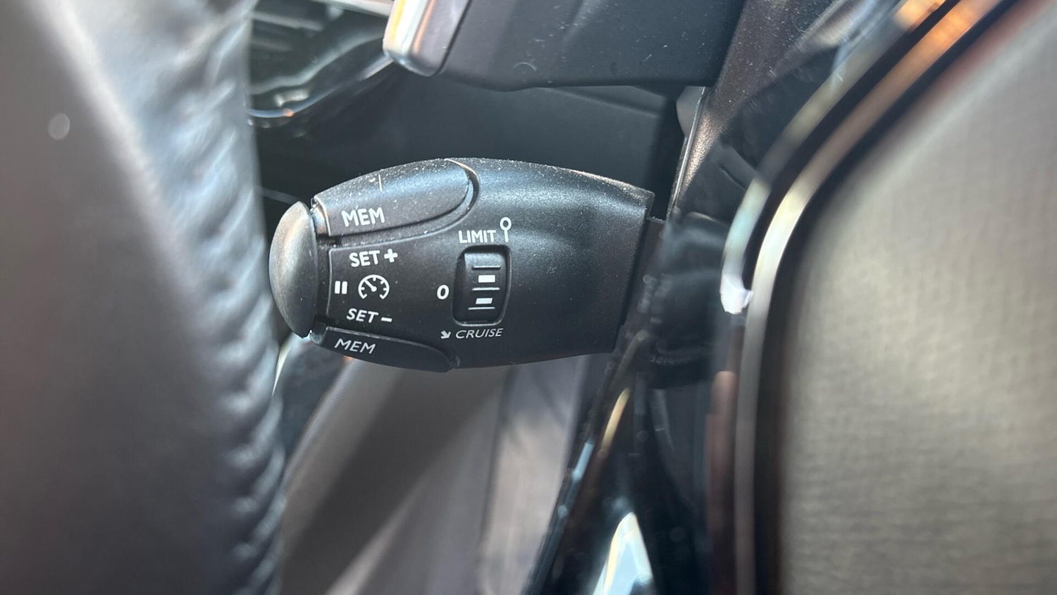 Used Peugeot 208 2023 for sale - 76408630: Photo 24