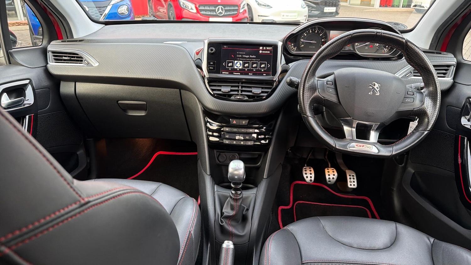 Used Peugeot 208 for sale - 76408994: Photo 6