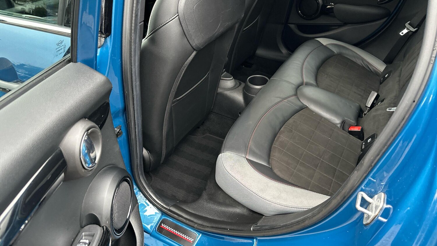 Used MINI Hatch 2021 for sale - 77672858: Photo 32