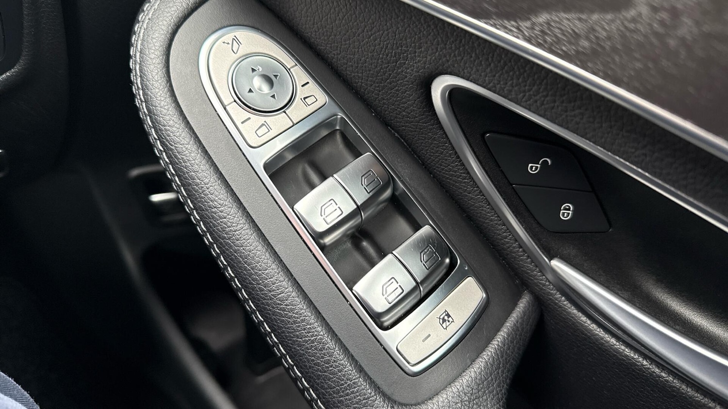 Used Mercedes-Benz GLC 2017 for sale - 77109227: Photo 19