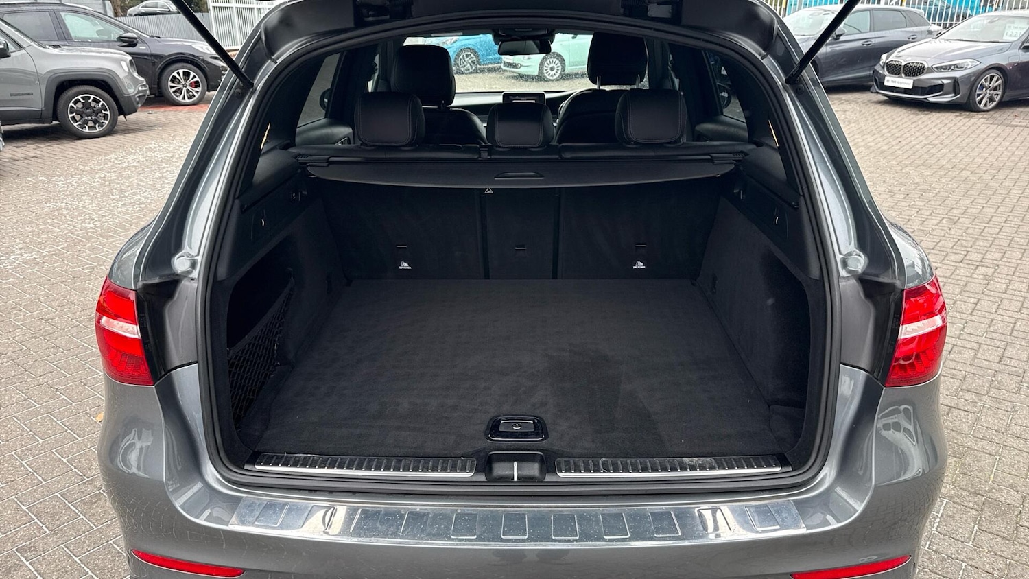 Used Mercedes-Benz GLC 2017 for sale - 77109227: Photo 8