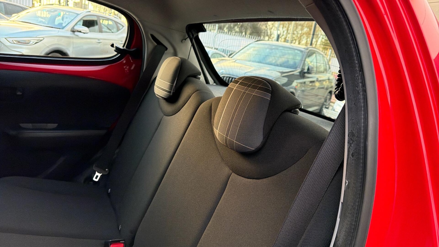 Used Peugeot 108 2018 for sale - 77109381: Photo 11