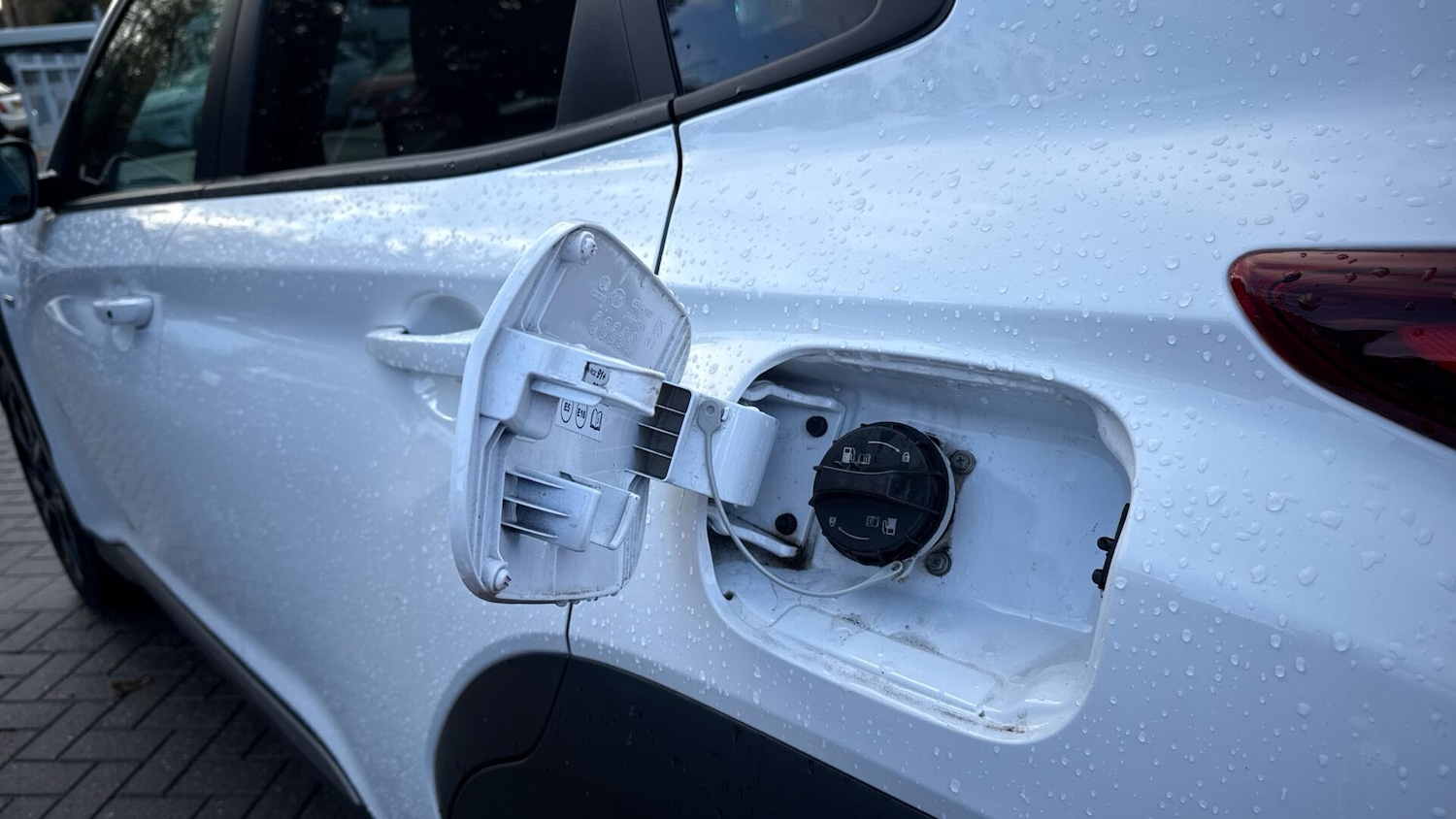 Used Hyundai KONA 2021 for sale - 76409436: Photo 9