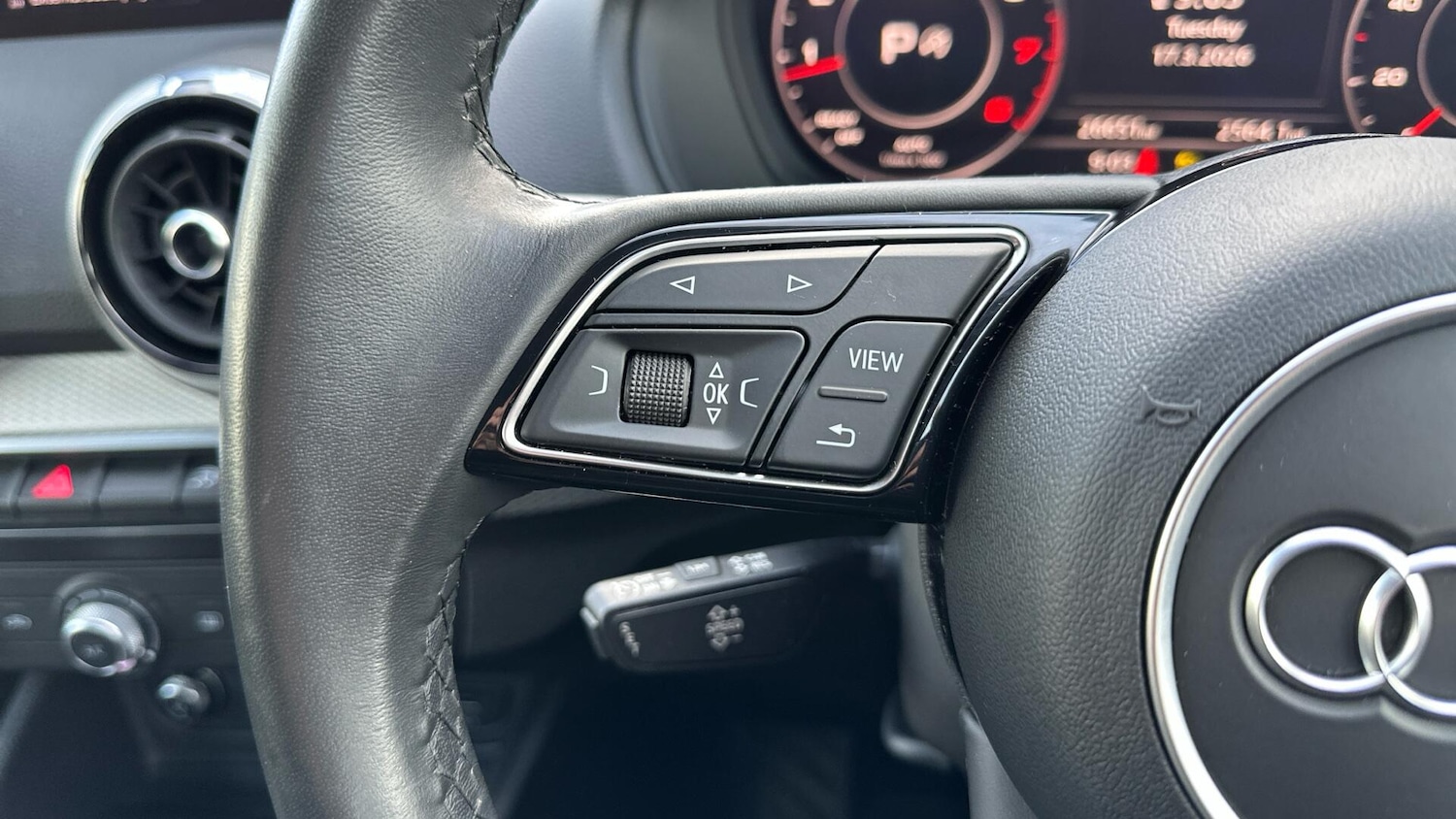 Used Audi Q2 for sale - 78136131: Photo 26