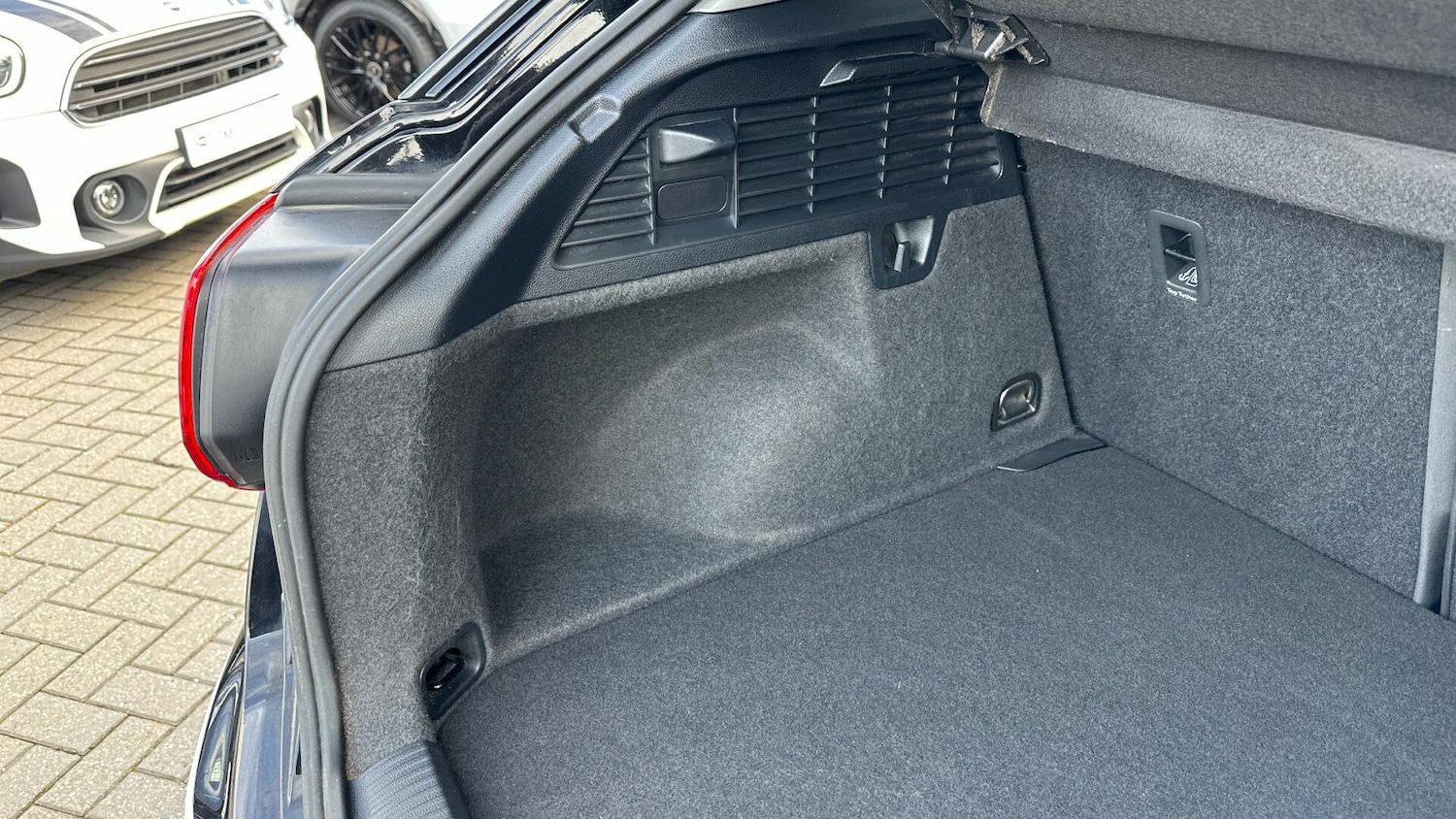 Used Audi Q2 for sale - 78136131: Photo 48