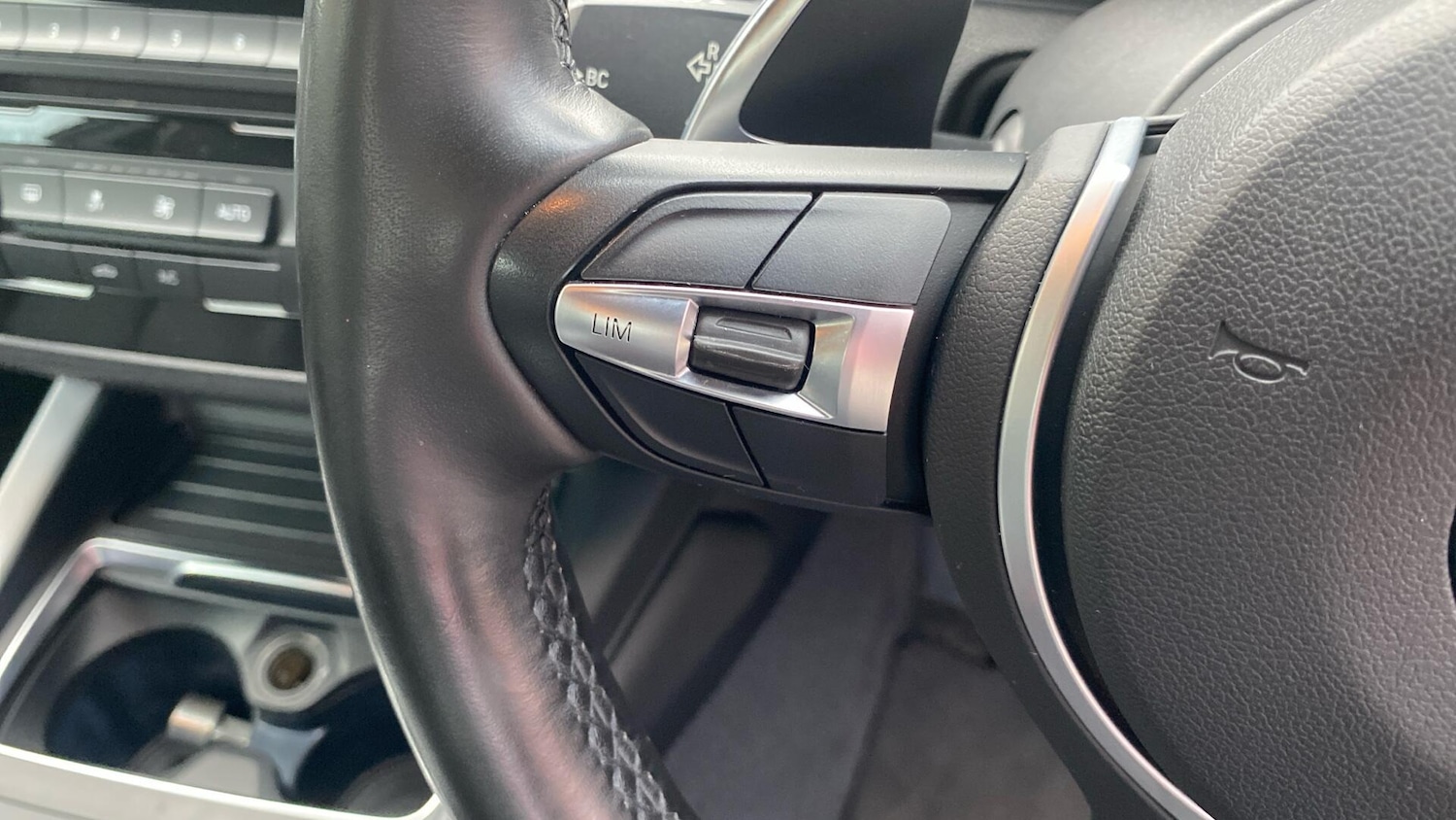 Used BMW 2 Series 2018 for sale - 76689207: Photo 20