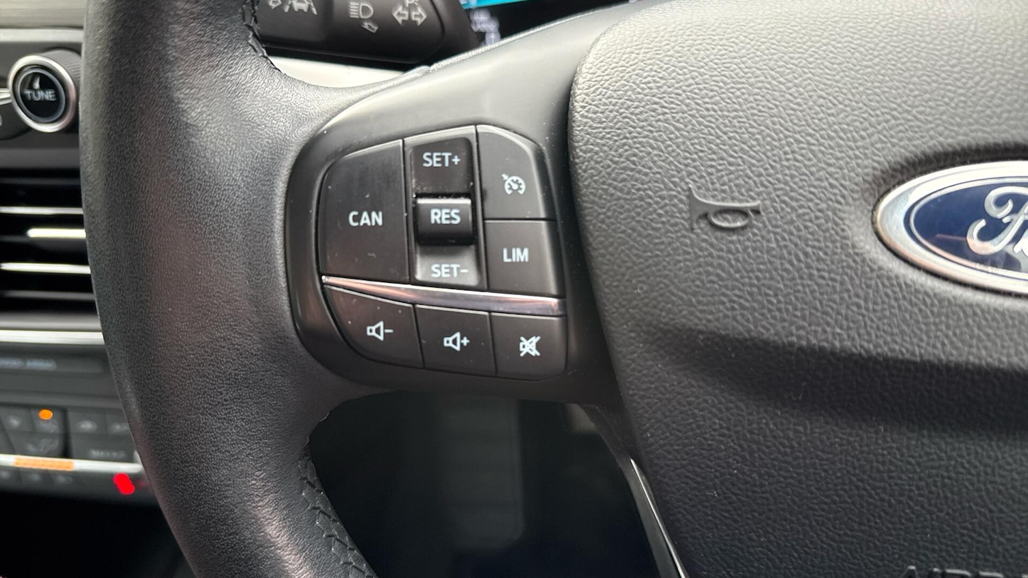 Used Ford Focus 2019 for sale - 76409349: Photo 23