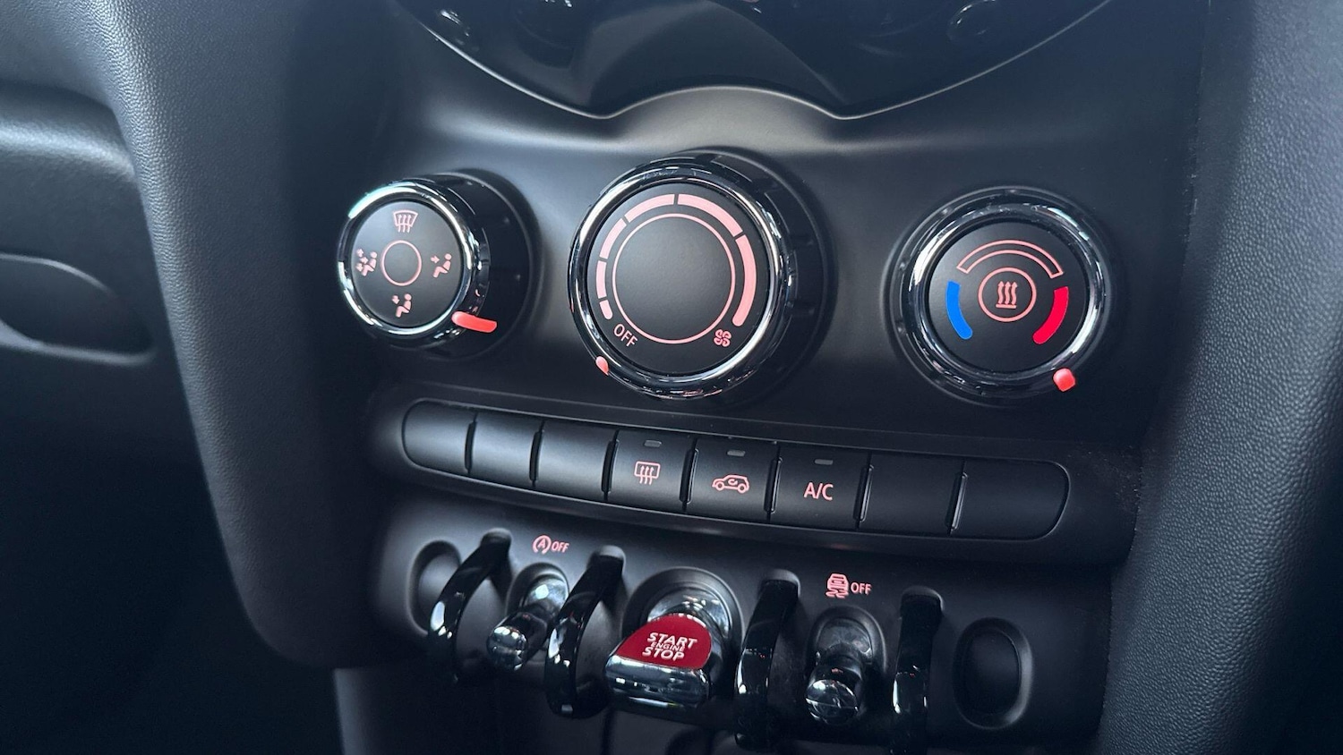 Used MINI Hatch 2018 for sale - 76824588: Photo 22