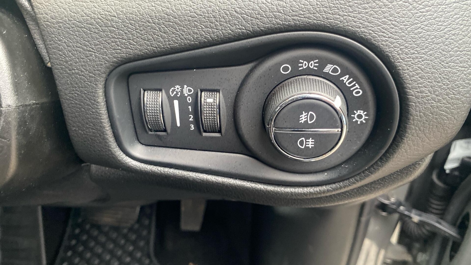 Used Jeep Renegade 2023 for sale - 77029706: Photo 10