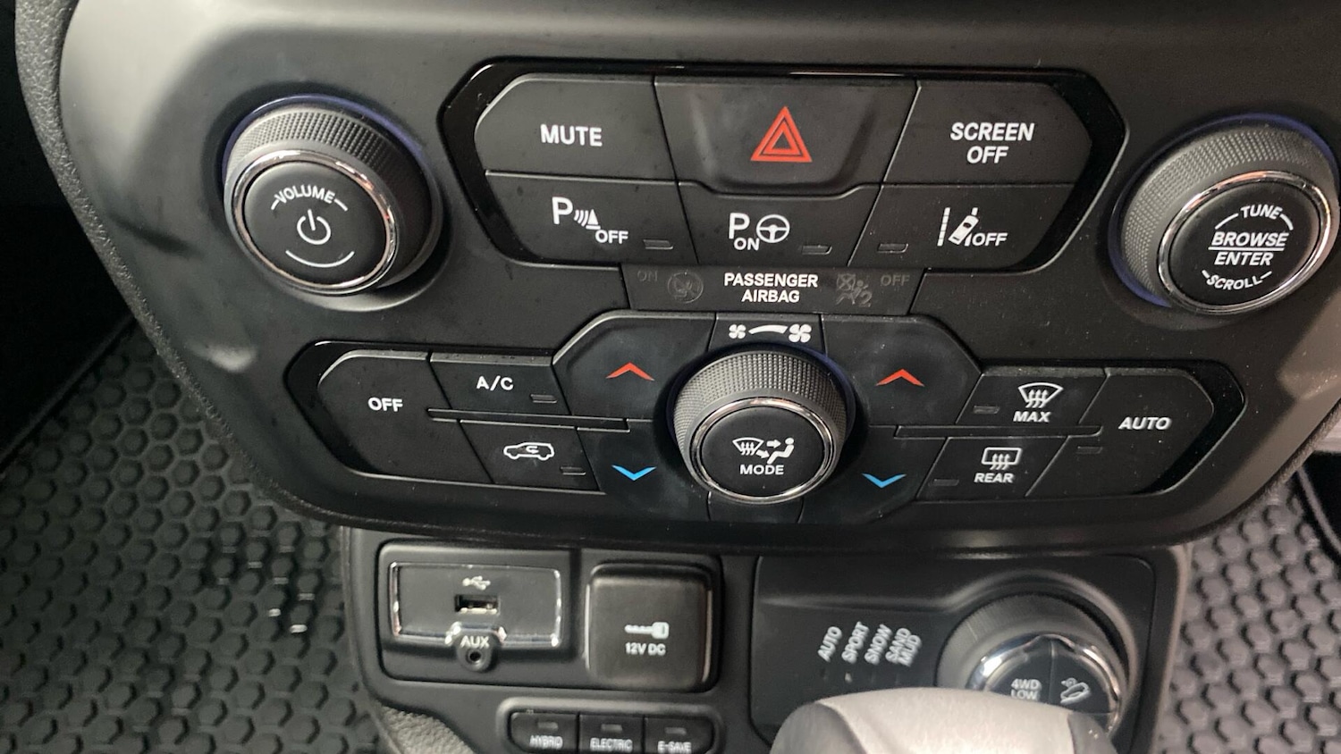 Used Jeep Renegade 2023 for sale - 77029706: Photo 16