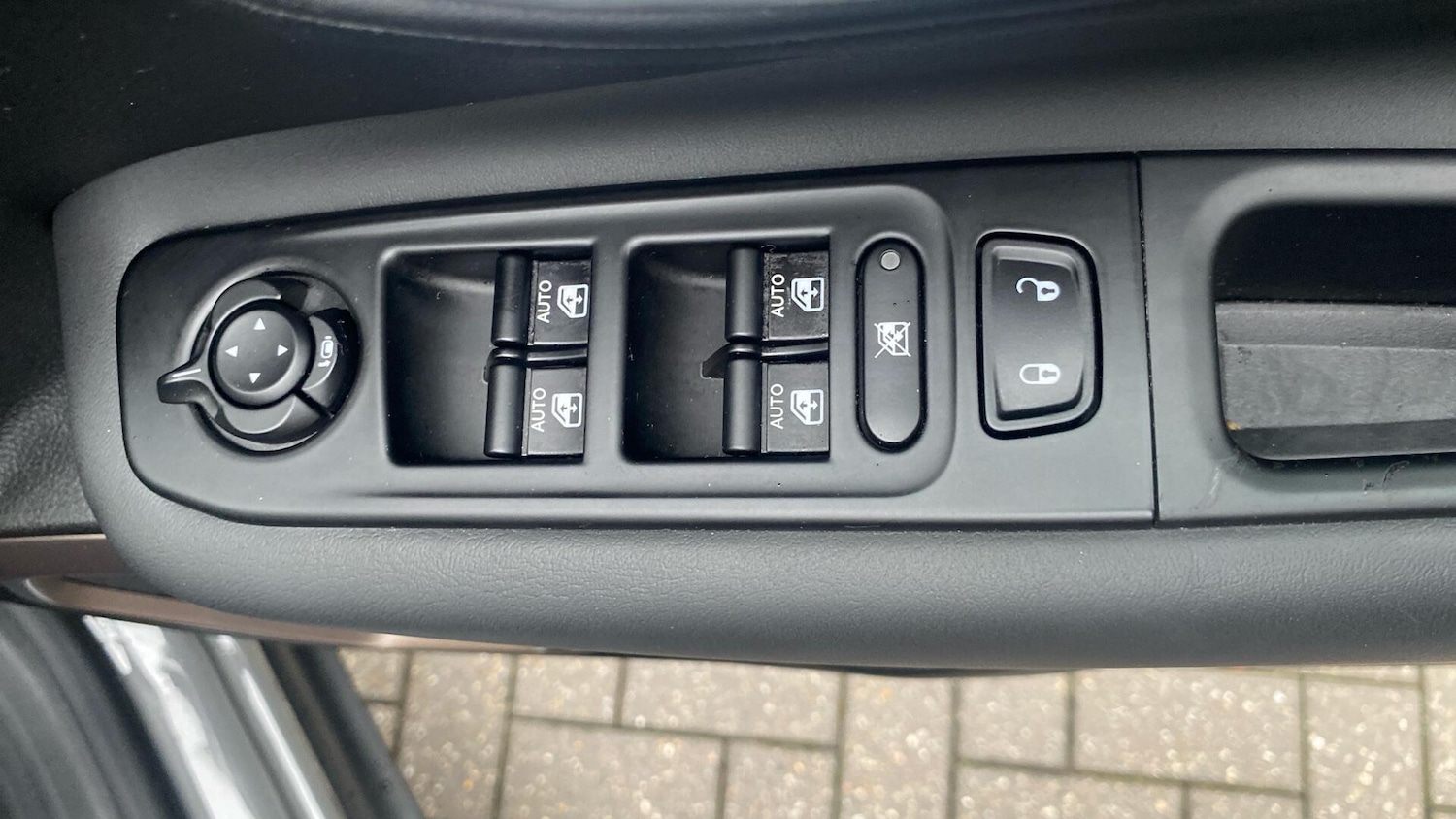 Used Jeep Renegade 2023 for sale - 77029706: Photo 9