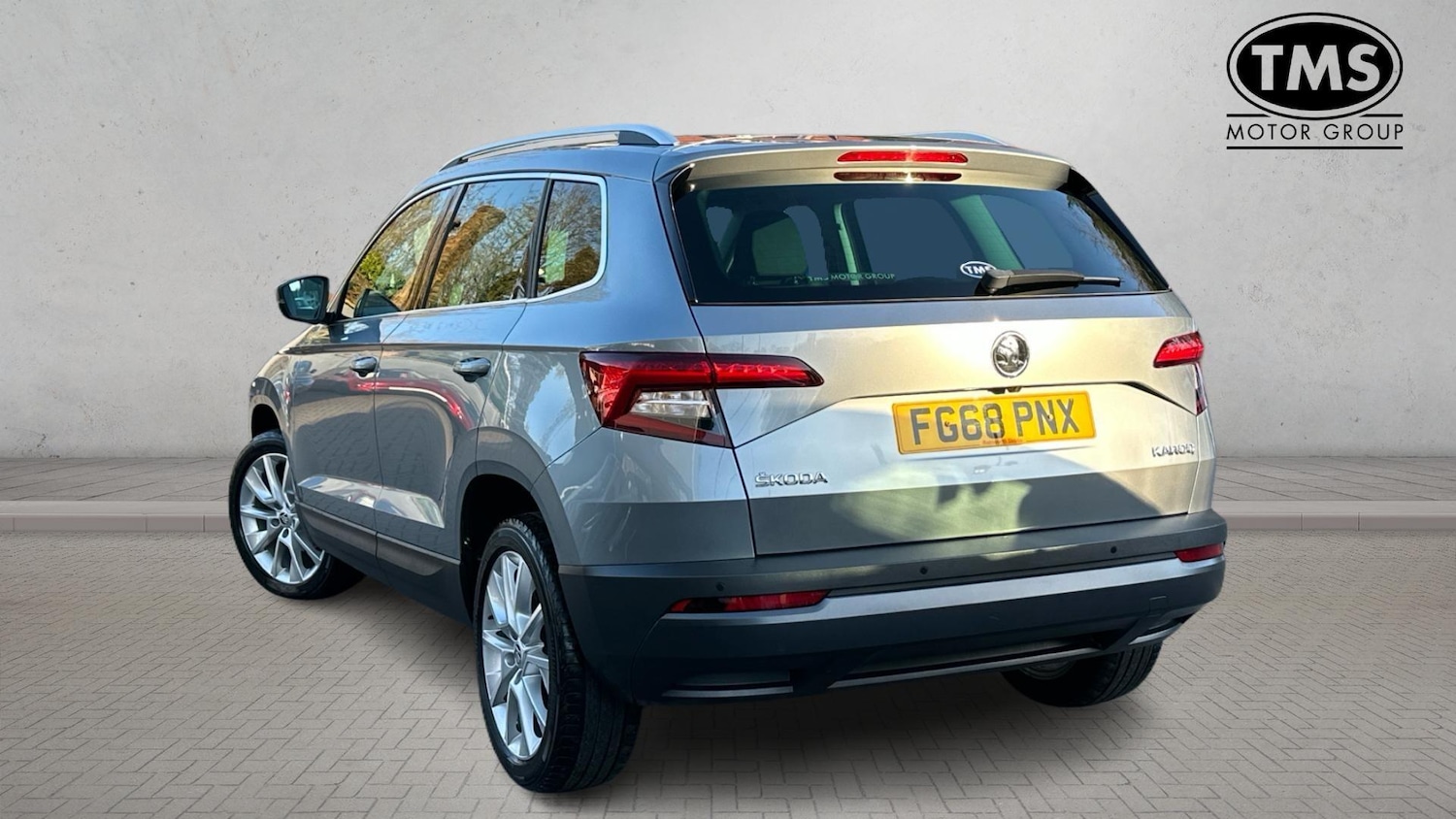 Used Skoda Karoq 2018 for sale - 77799006: Photo 2