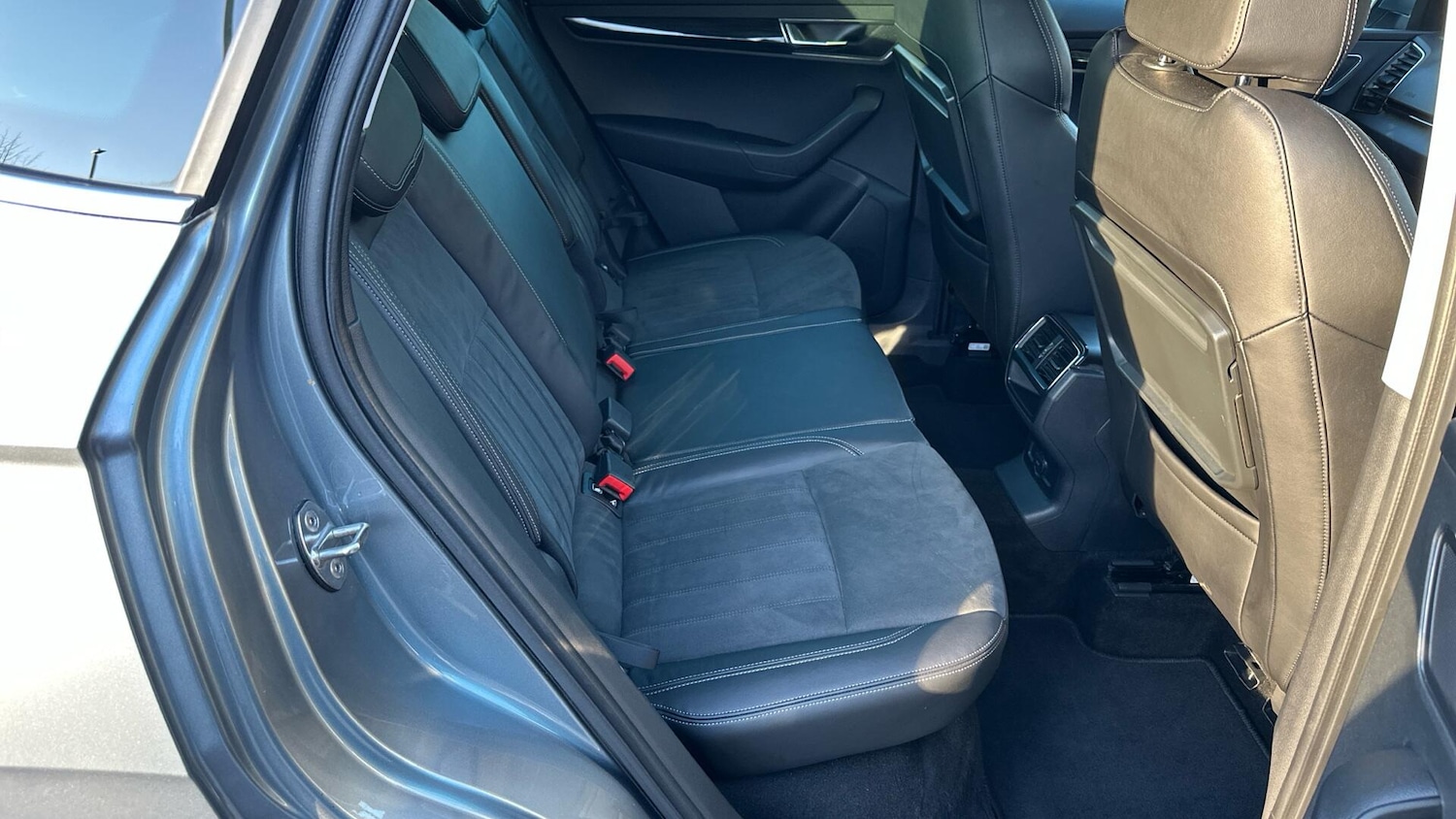 Used Skoda Karoq 2018 for sale - 77799006: Photo 43