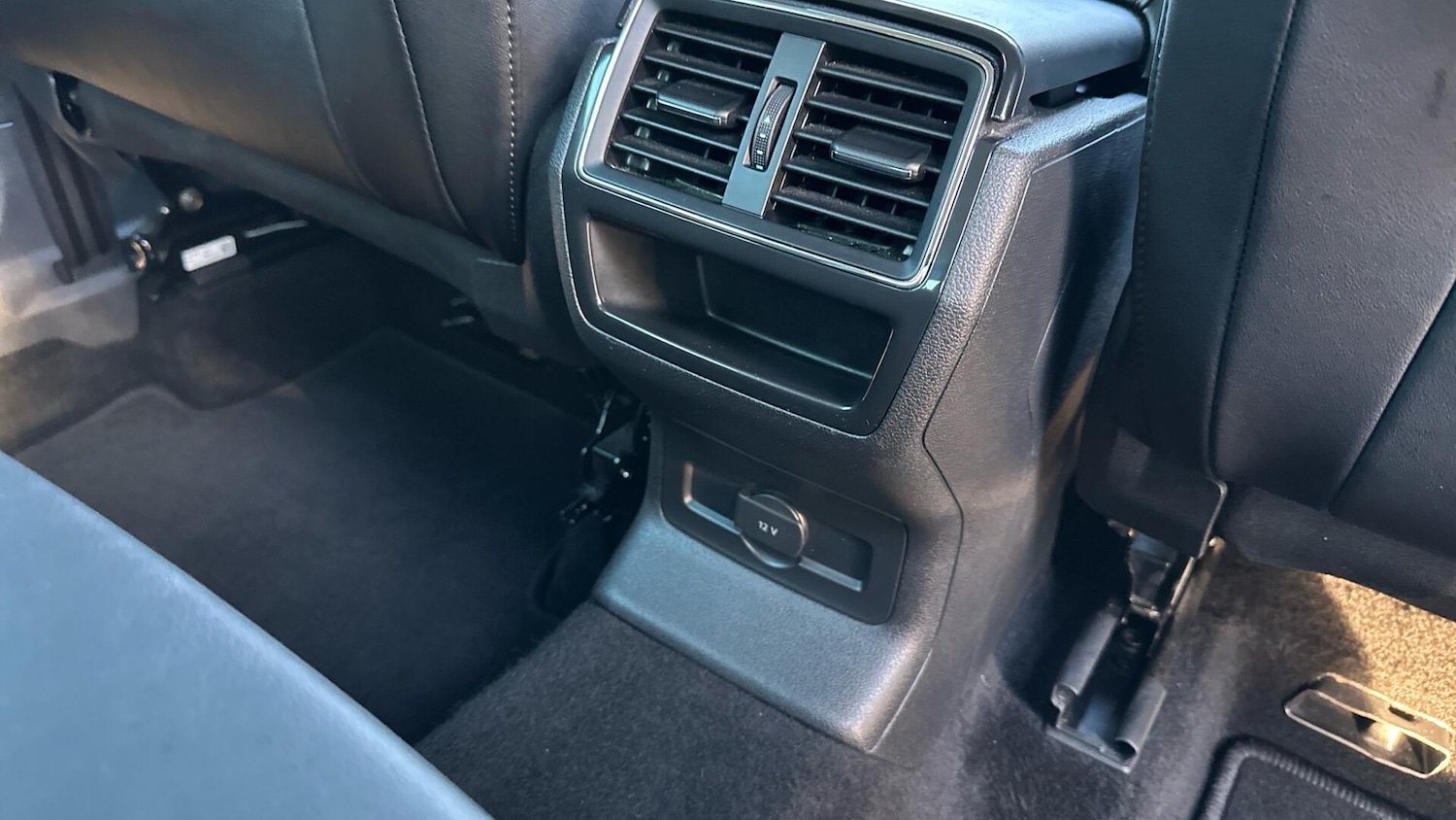 Used Skoda Karoq 2018 for sale - 77799006: Photo 44