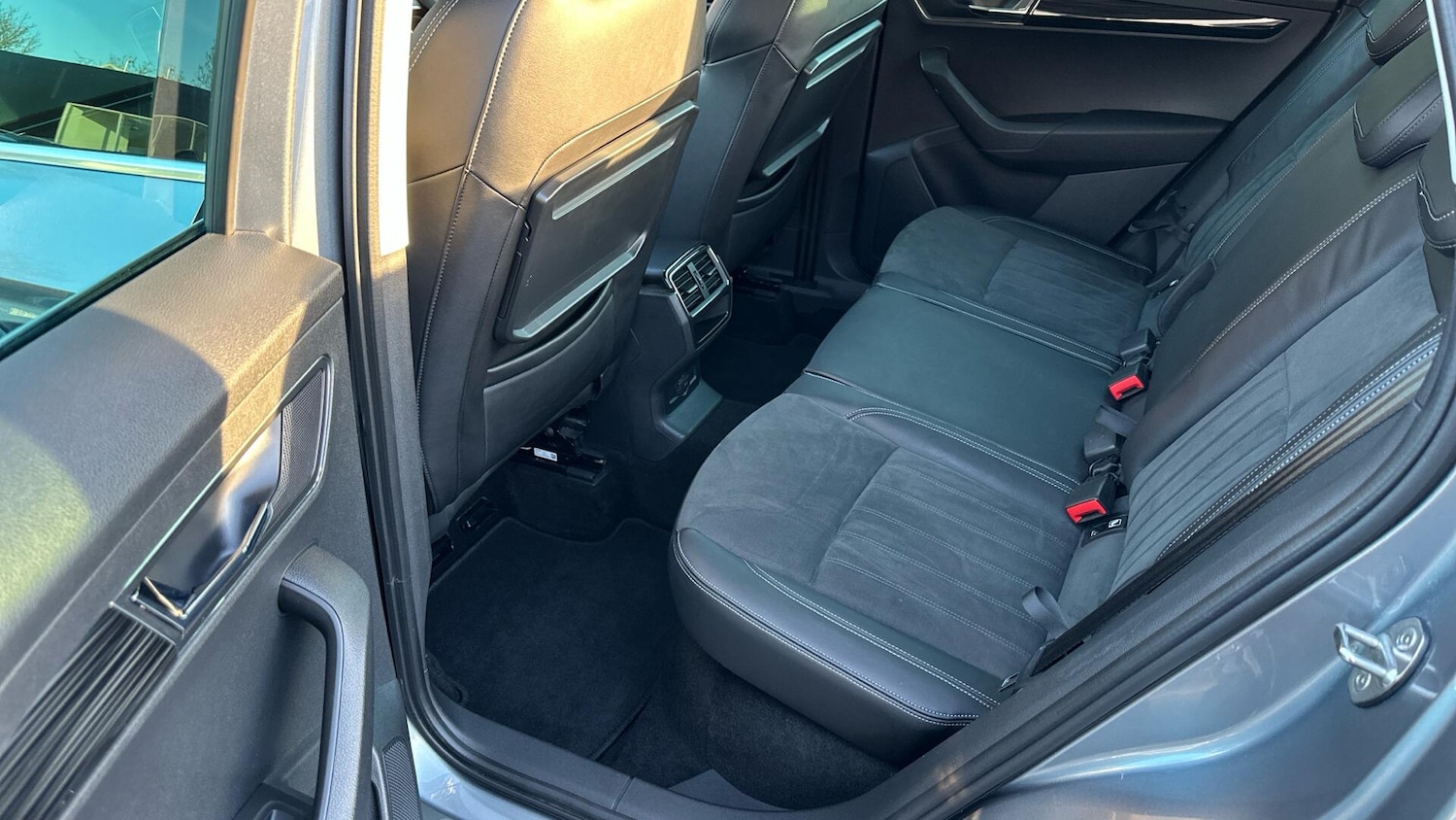 Used Skoda Karoq 2018 for sale - 77799006: Photo 54