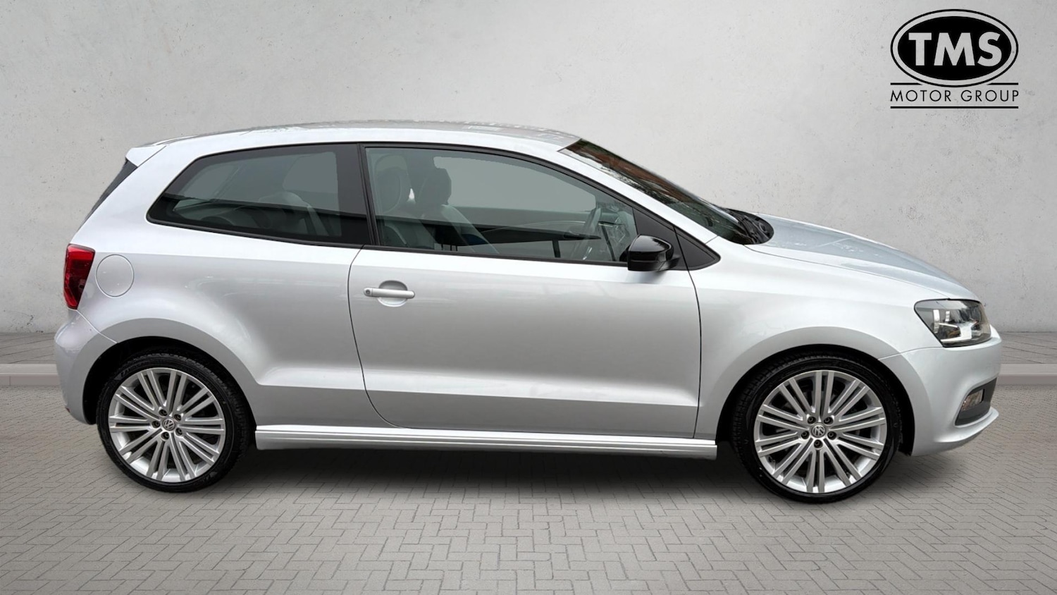 Used Volkswagen Polo 2017 for sale - 76499431: Photo 4