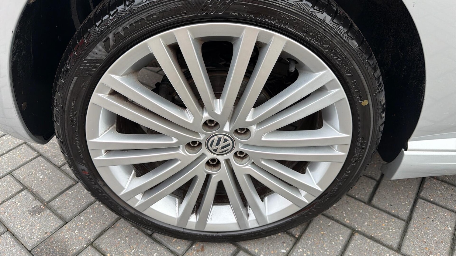 Used Volkswagen Polo 2017 for sale - 76499431: Photo 5