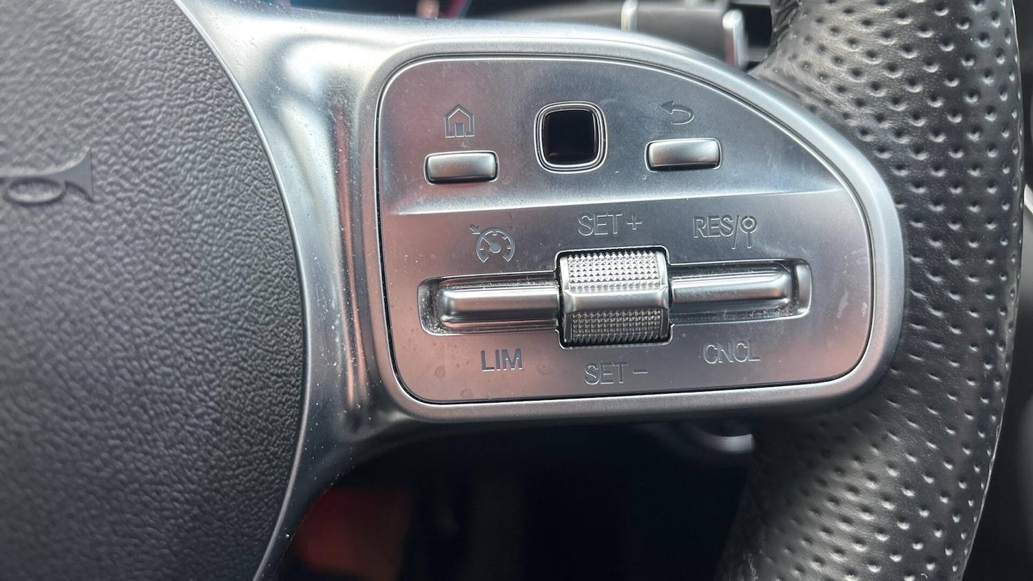 Used Mercedes-Benz C Class 2020 for sale - 77091494: Photo 21