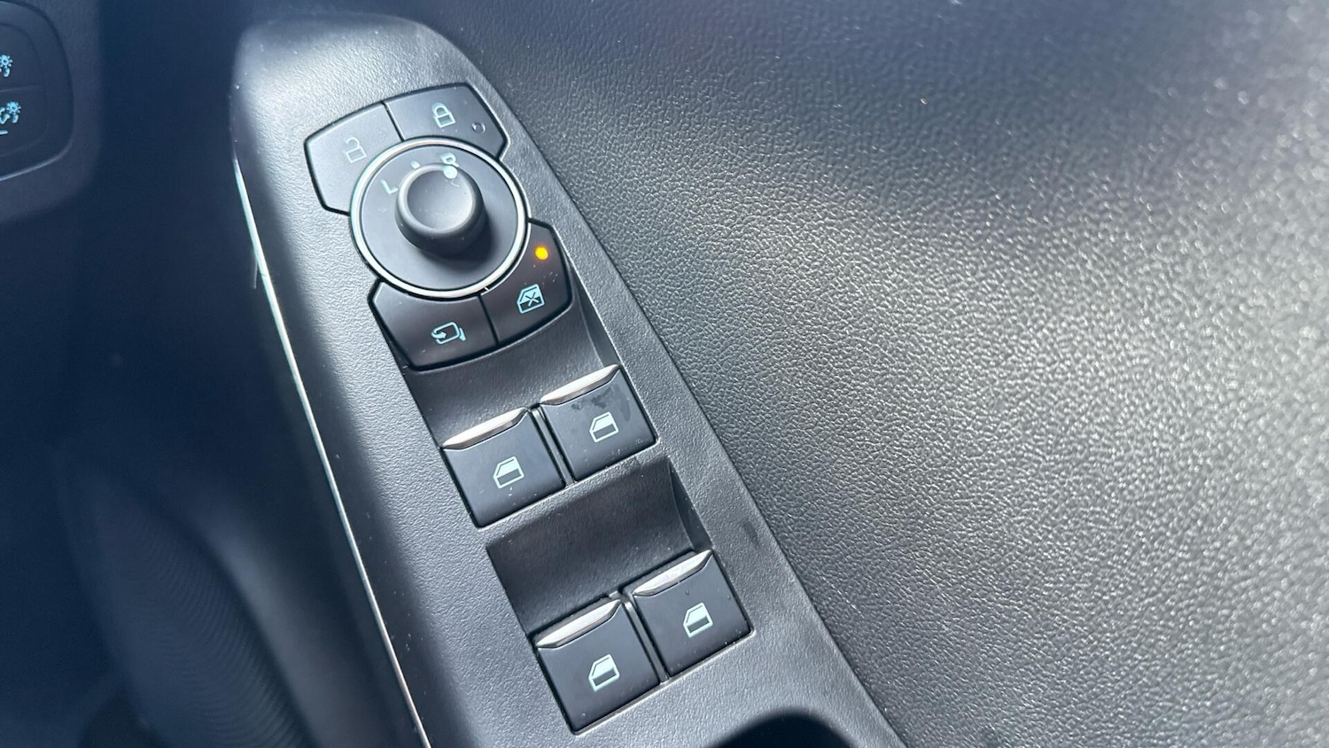 Used Ford Puma 2023 for sale - 76498978: Photo 16