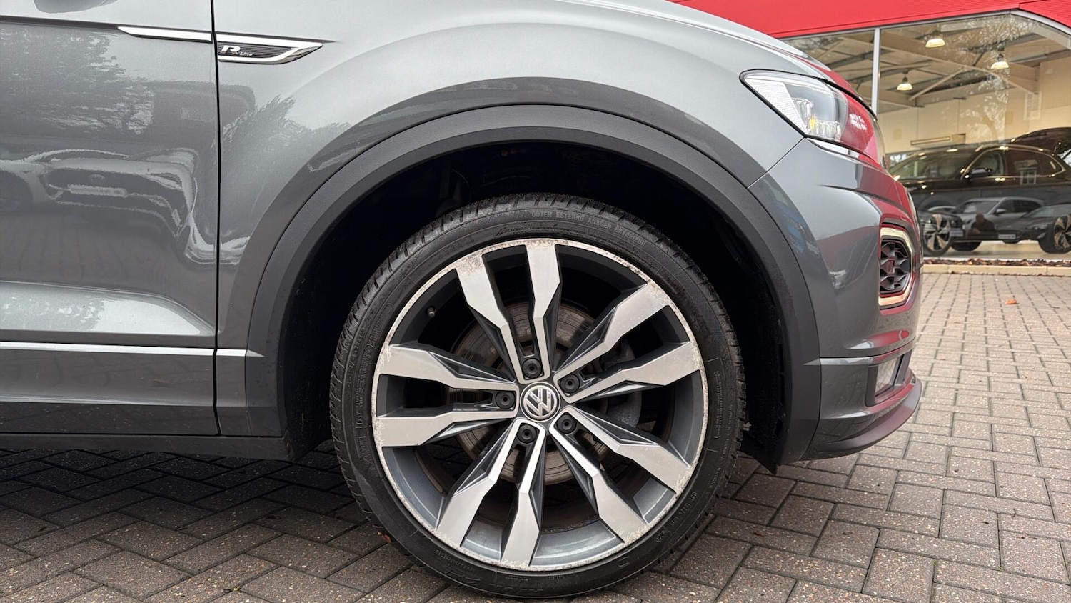 Used Volkswagen T-Roc 2020 for sale - 76562103: Photo 5