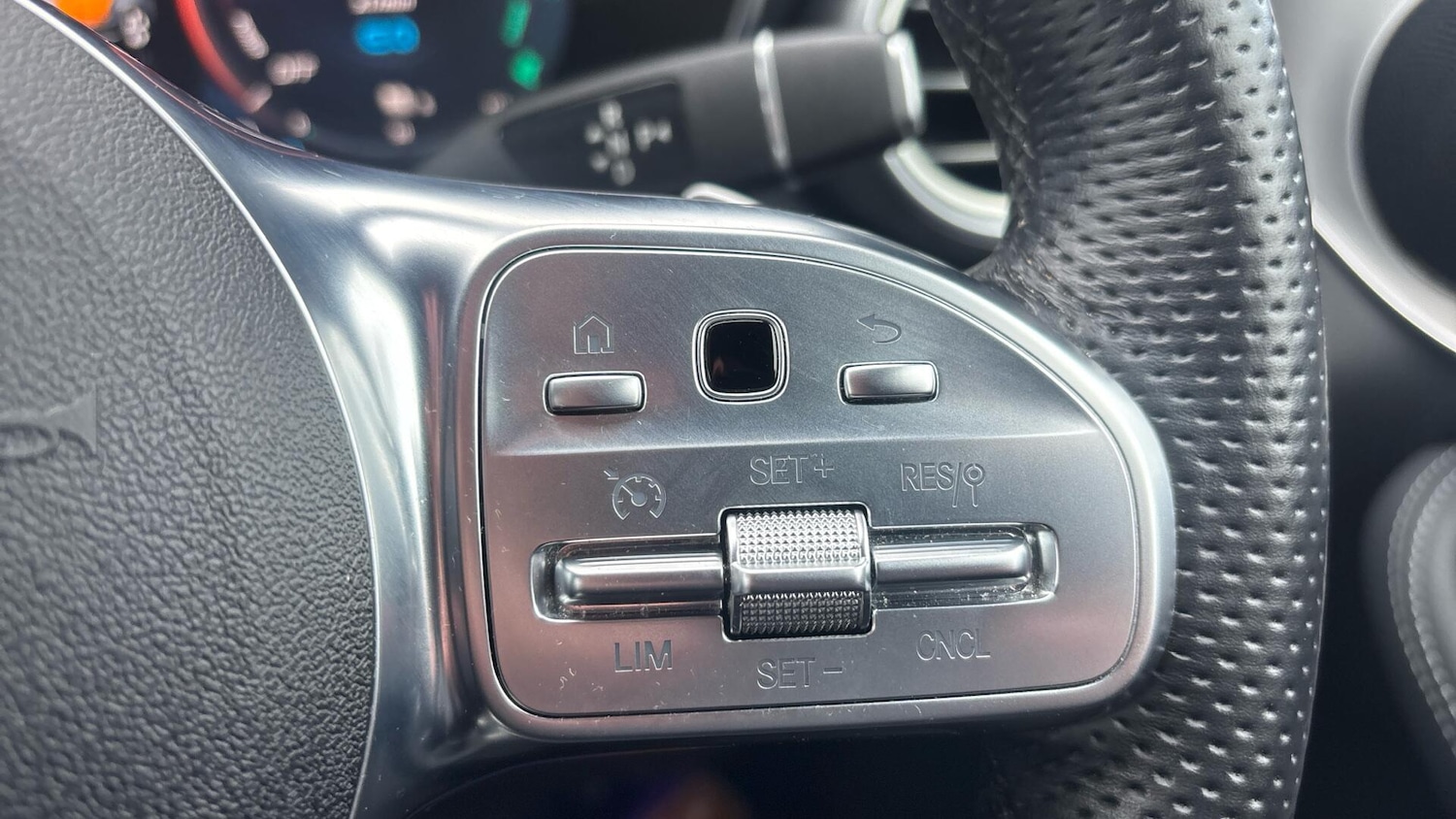 Used Mercedes-Benz GLC 2022 for sale - 77672855: Photo 14