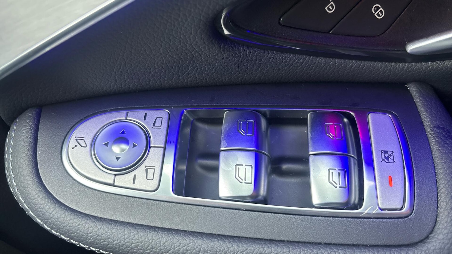 Used Mercedes-Benz GLC 2022 for sale - 77672855: Photo 16