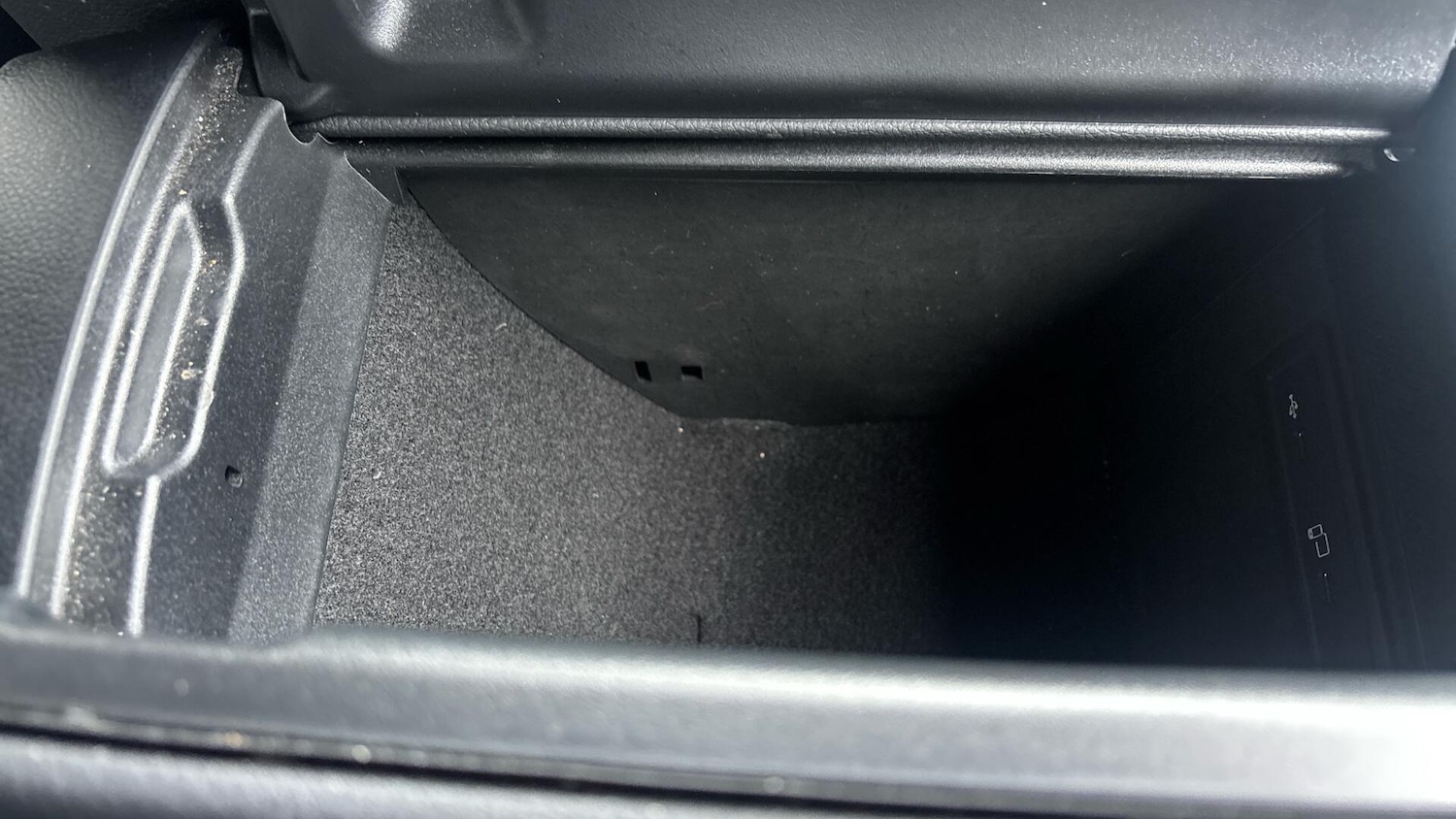 Used Mercedes-Benz GLC 2022 for sale - 77672855: Photo 25