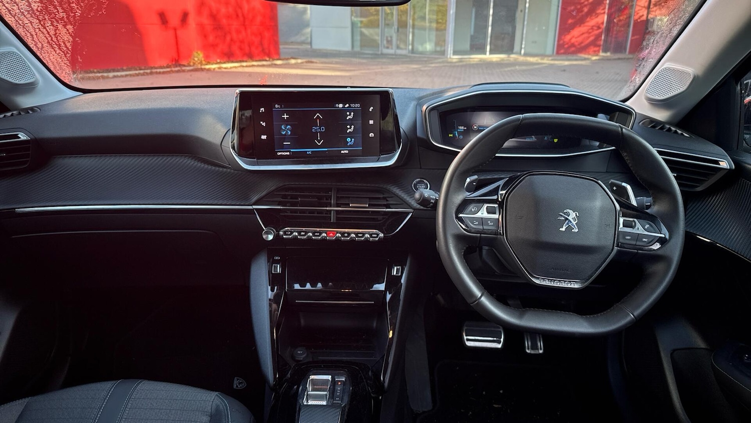 Used Peugeot 208 2023 for sale - 76964882: Photo 6