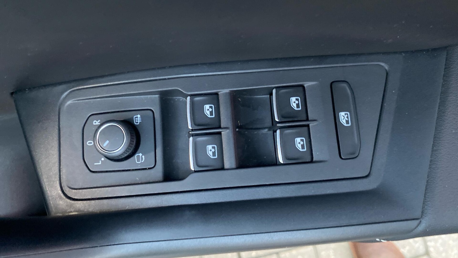 Used Volkswagen T-Roc 2022 for sale - 76499001: Photo 16