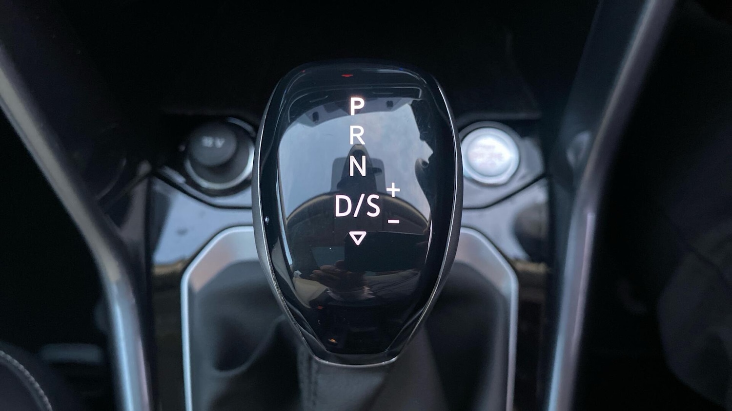 Used Volkswagen T-Roc 2022 for sale - 76499001: Photo 20