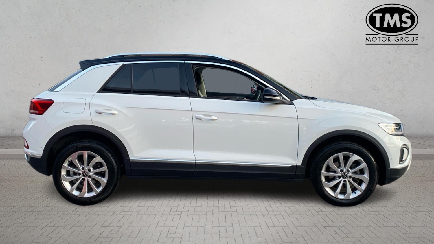 Used Volkswagen T-Roc 2022 for sale - 76499001: Photo 4