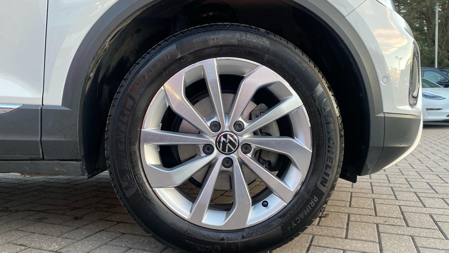 Used Volkswagen T-Roc 2022 for sale - 76499001: Photo 5