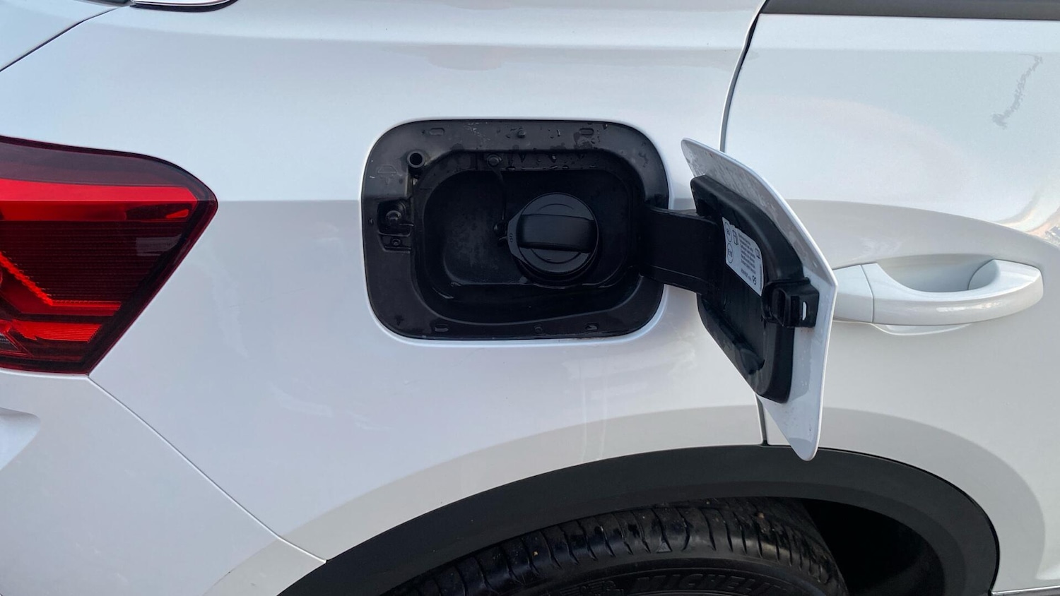 Used Volkswagen T-Roc 2022 for sale - 76499001: Photo 9